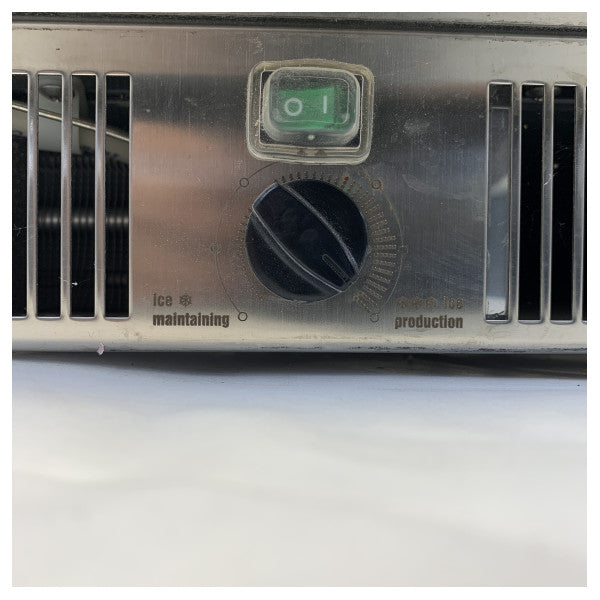 Vitrifrigo IM XTP Ενσωματωμένος Επικαλυμμένος Ανοξείδωτος Θαλάσσιος Παραγωγός Πάγου 230V - F2830012402S 