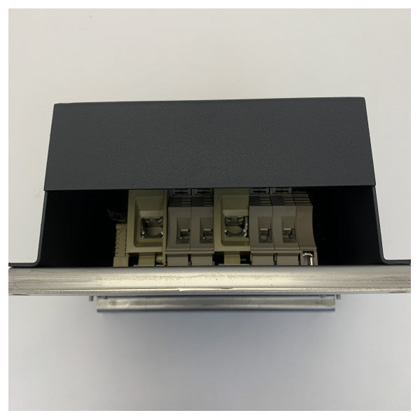 Boîte de connexion Sailor S-62-123147 pour systèmes MF/HF et VHF 