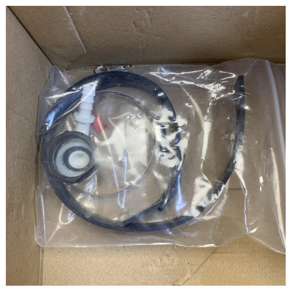 Vetus HATO024 toalettmotorsett med makulator 