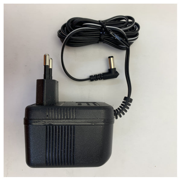 Aten VS-132 Videojakaja - 2-porttinen VGA-jakaja virtalähteellä 