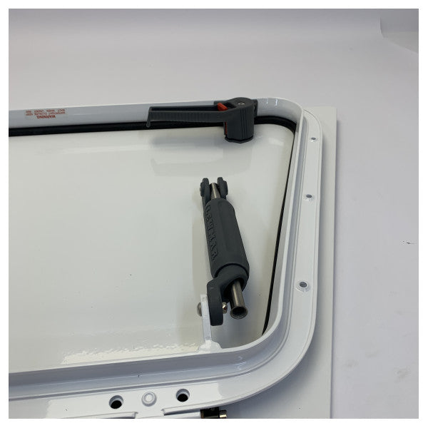 Левмар Трапецевидний люк палуби - Білий доступний люк - 30262200 