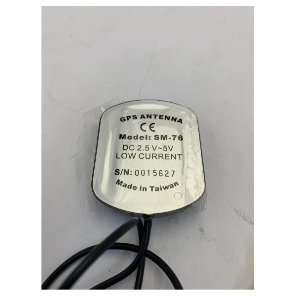 Furuno 134877-1 Marine GPS-antenne inkluderer 3M VHB-monteringsbeslag 
