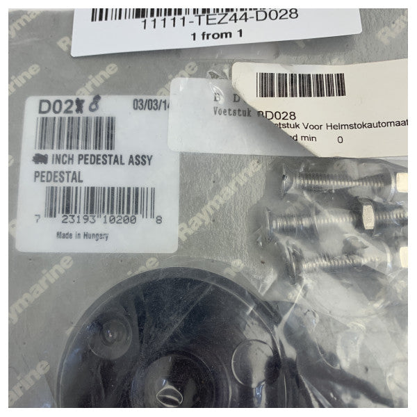 Raymarine D028 Autopilot Mounting Kit 64 mm Black