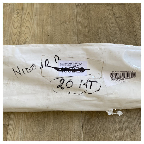 Tissu marin durable de haute qualité avec texture à chevrons résistante à l'eau - idéal pour l'ameublement et la protection des bateaux