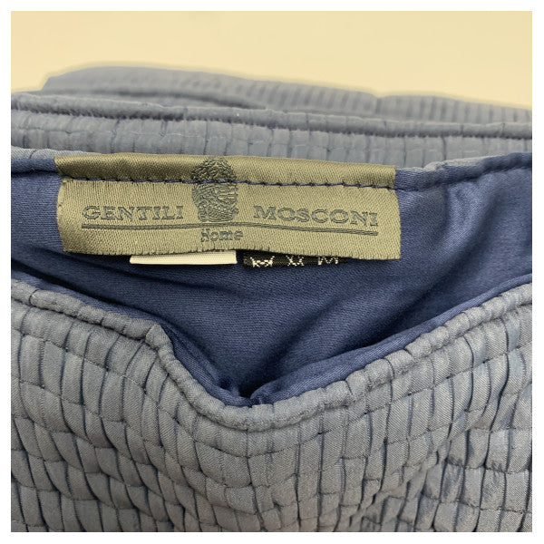 ジェンティーリ・モスコーニ プレミアム・マリンキルト ダークブルー �耐久性が高くコンパクトなシングルベッド用毛布。