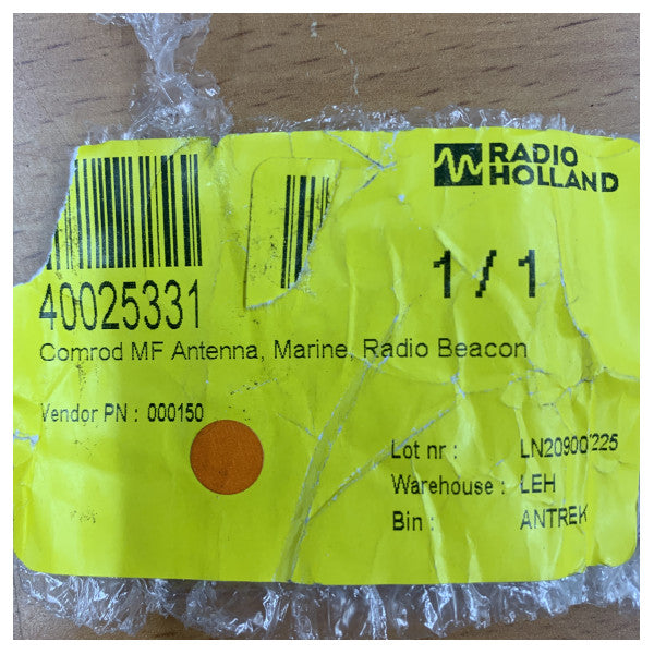 Comrod 000150 Professional Marine -antenni kiinnityskannakkeella 