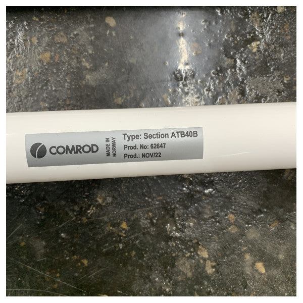 Comrod 000150 Professional Marine -antenni kiinnityskannakkeella 