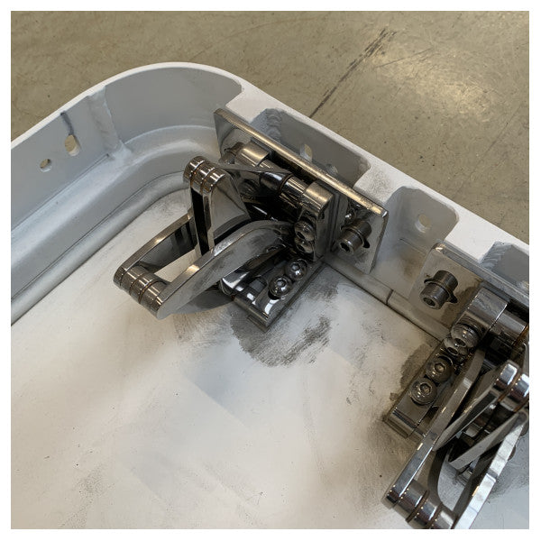 Custom Line Vertical Gunwale Flat Hatch for Marine Vessels Opening - 425451