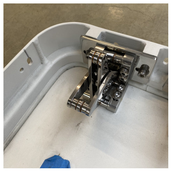 Custom Line Vertical Gunwale Flat Hatch for Marine Decks - 425454