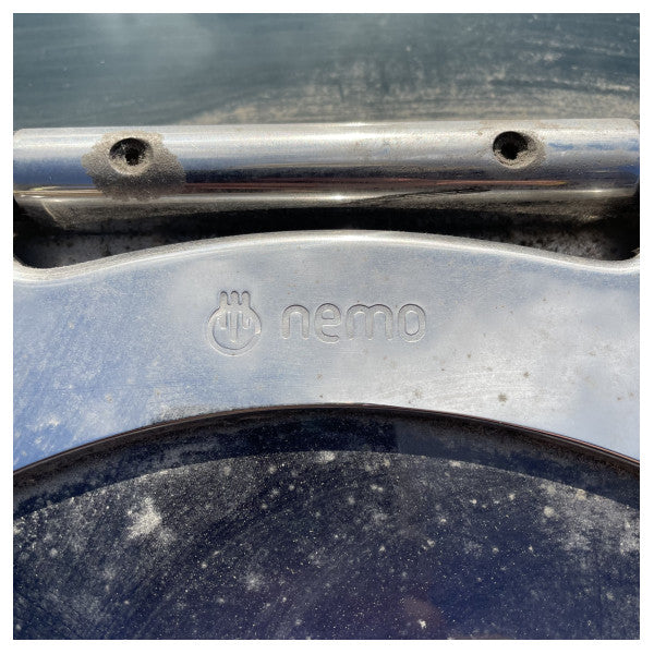 フェレッティ920サイドマウント前面ガラスパネル、開口ポートホール付き - 420407 