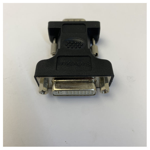 Adaptador StarTech DVI-I a VGA - DVI-I hembra a VGA HD15 macho - DVIVGAFMBK 