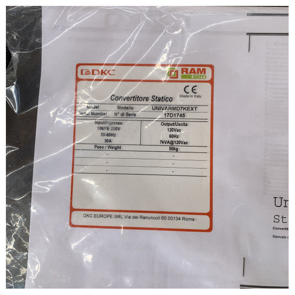 DKC Voltage- ja taajuusmuuntaja, staattinen 7 kVA 120V 60 Hz 