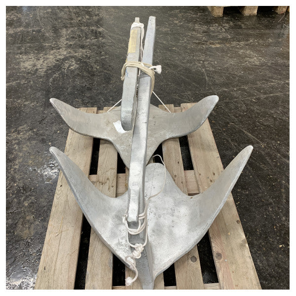 Trefoil Anchor 80 kg Ocynkowane żeliwo - Ferretti Group 