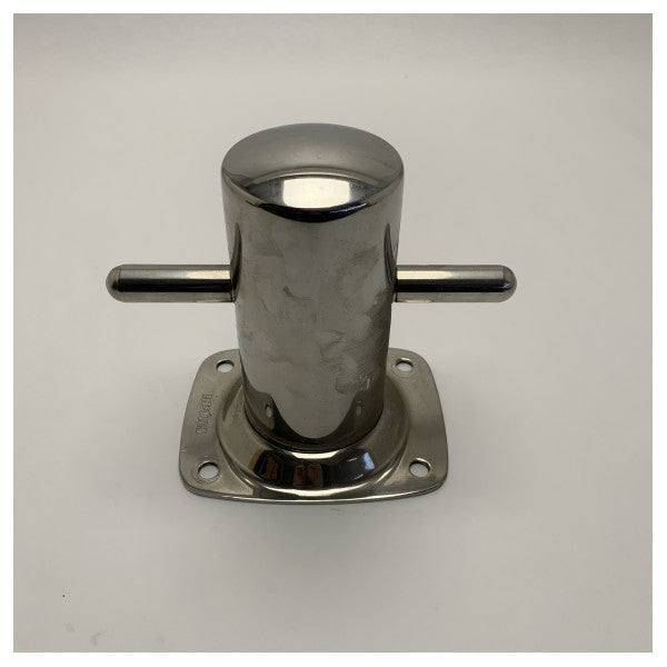 Vetus ACHIL160 stainless steel bollard with mounting plate