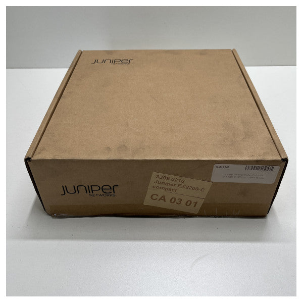 12-портовий гігабітний комутатор Ethernet Juniper - EX2200-C