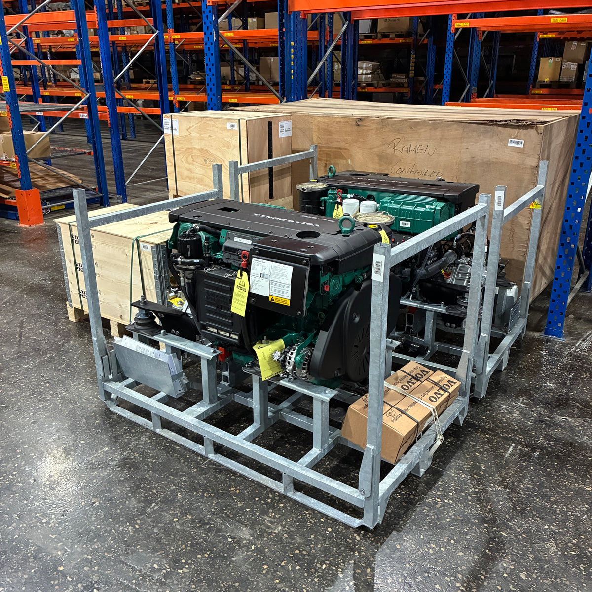 Dual Volvo Penta D4-320 Marine Engine Kit with HS68IV Gearboxes + Gauges
