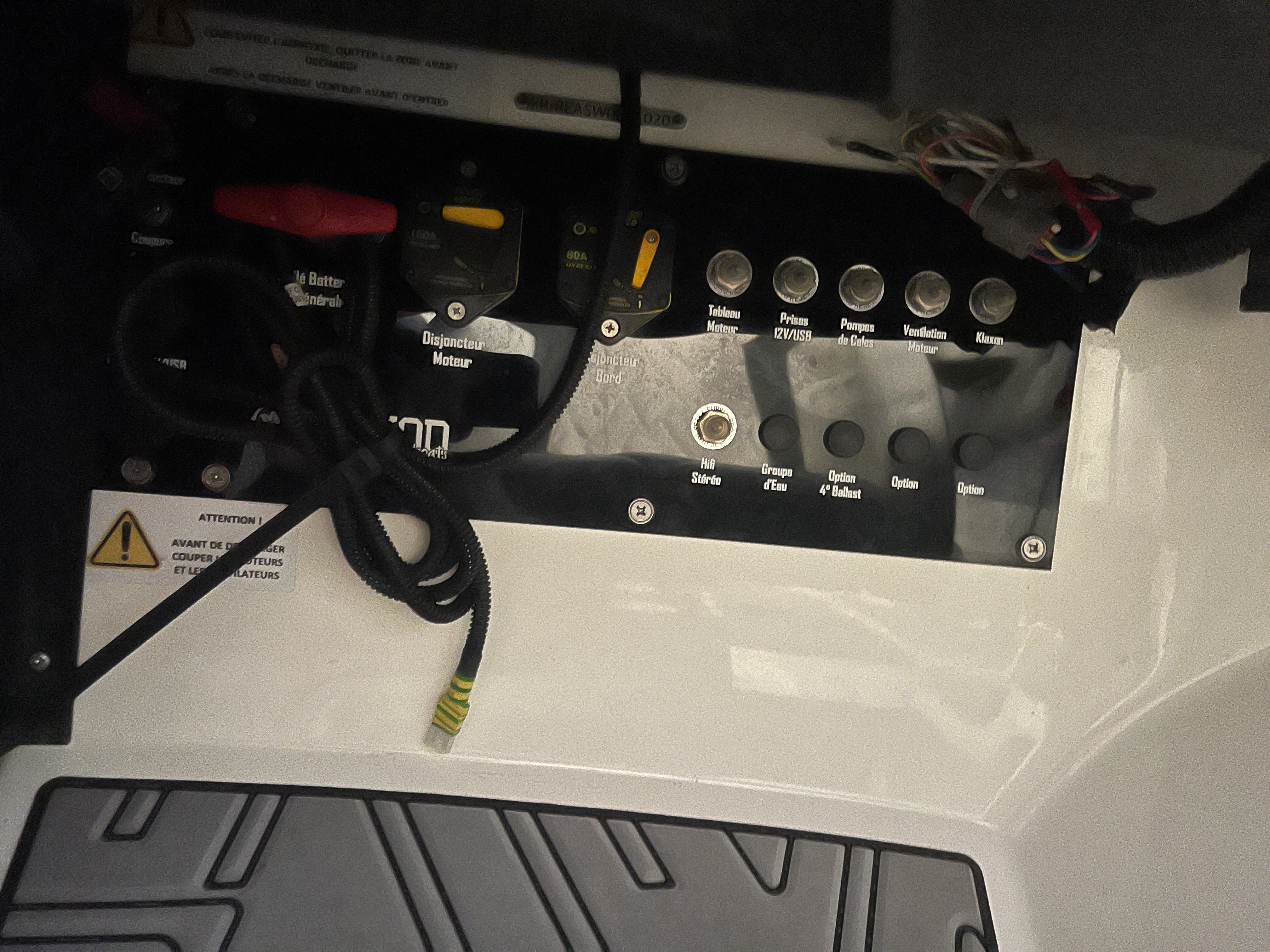 Метод Wake Ski 6.2 уейкборд - лодка за водни ски с 440HP RED