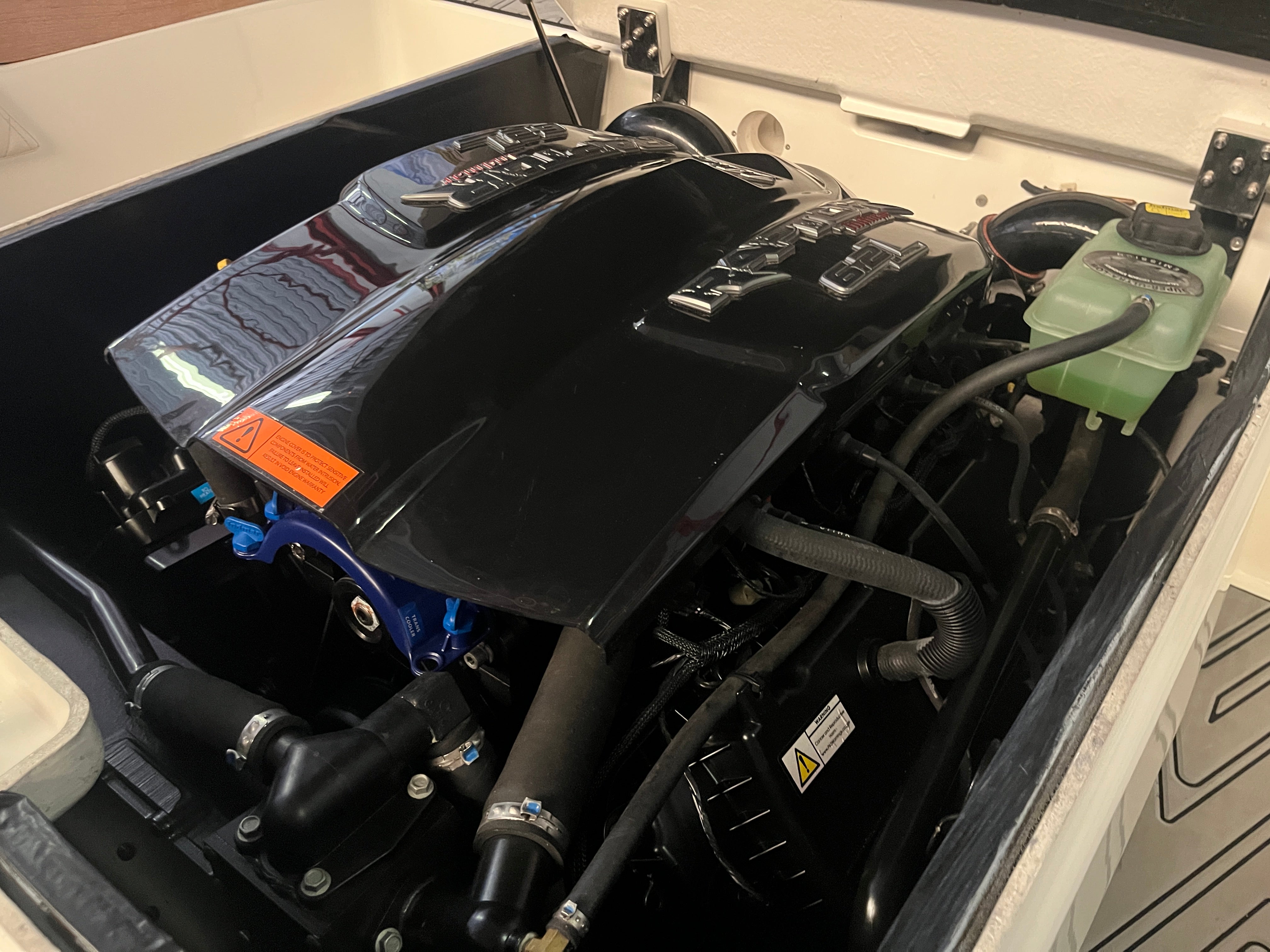 Метод Wake Ski 6.2 уейкборд - лодка за водни ски с 440HP RED