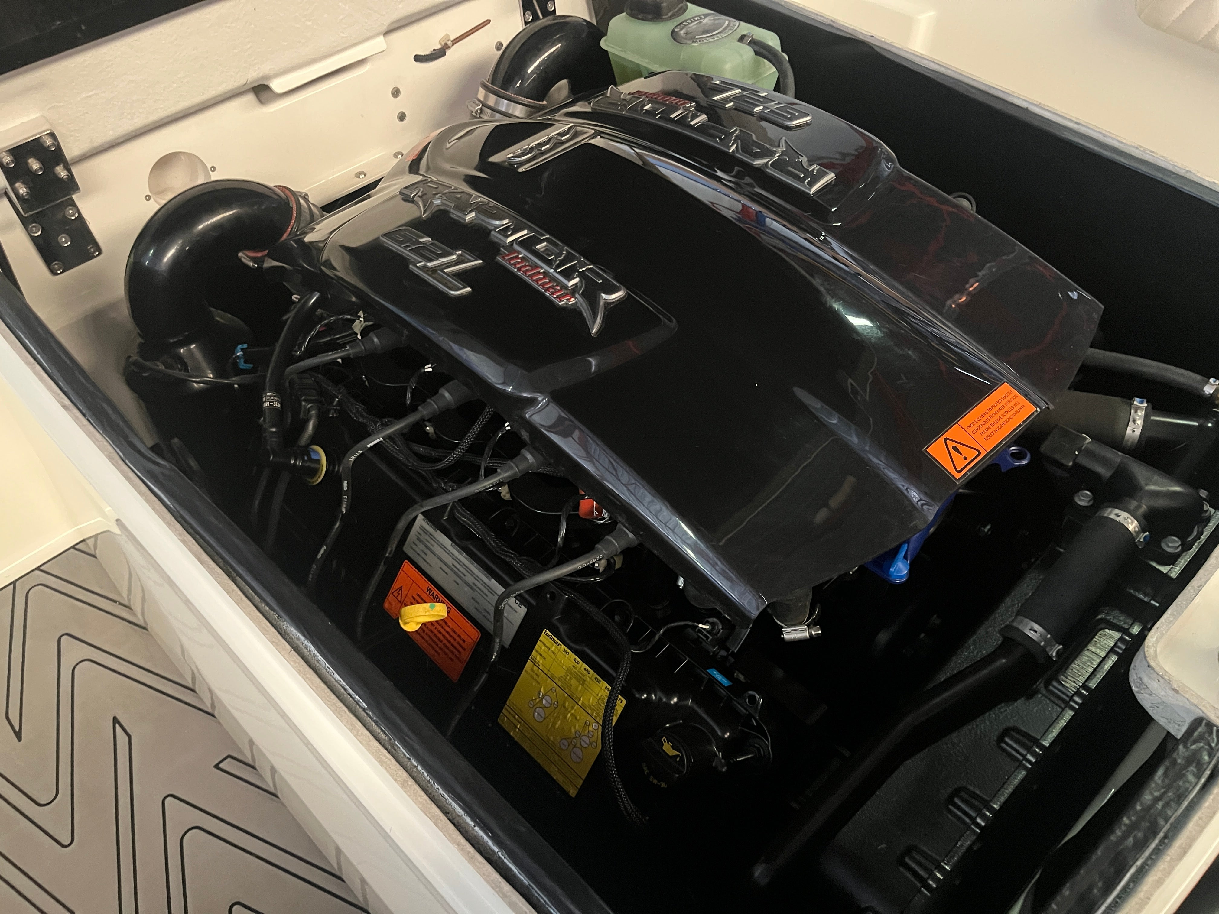 Метод Wake Ski 6.2 уейкборд - лодка за водни ски с 440HP RED