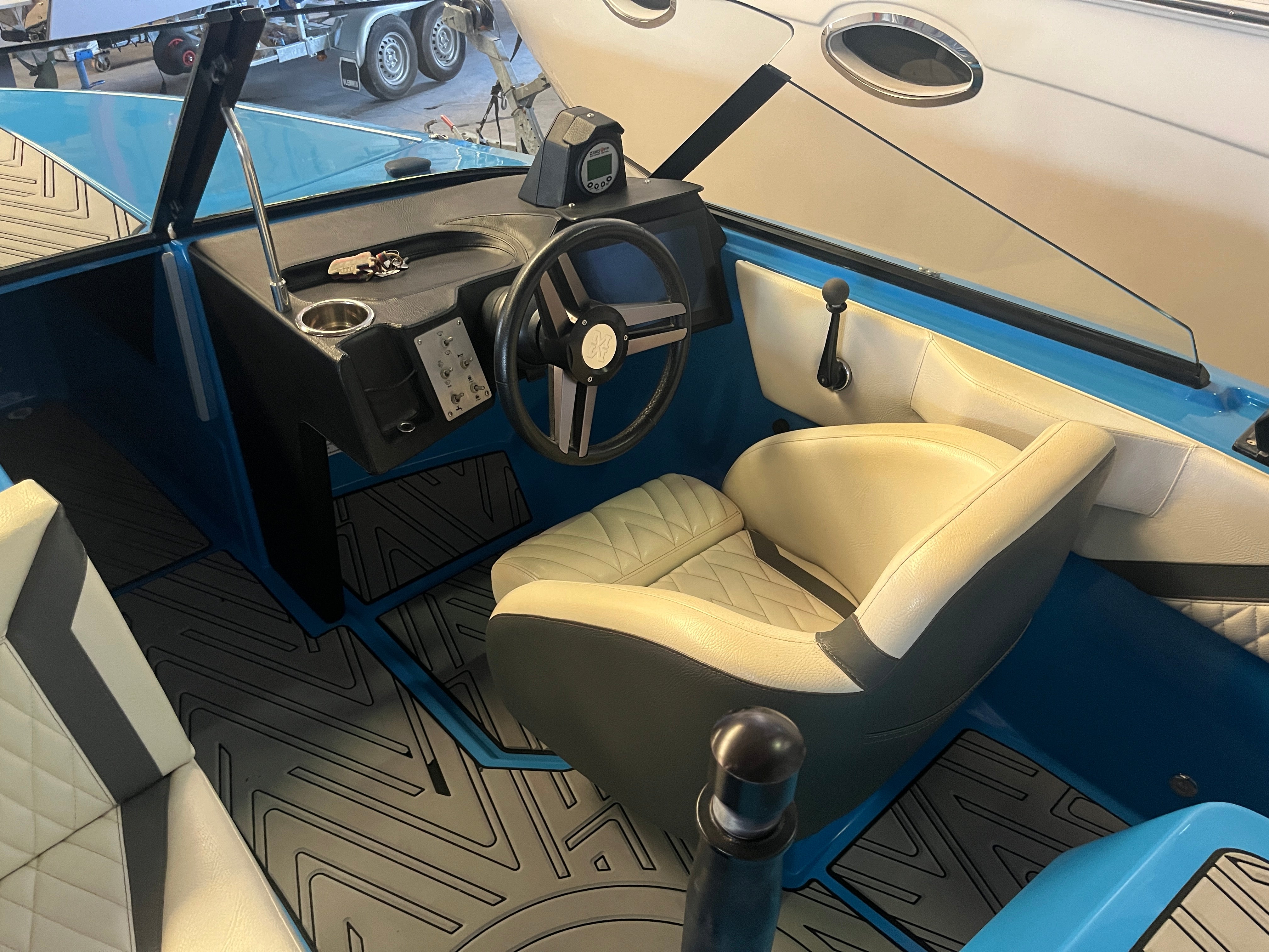 メソッド ウェイク・スキー 6.2 ウェイクボード・水上スキーボート 440HP BLUE 2020