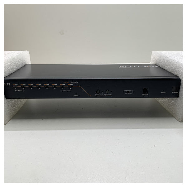 مفتاح CAT 5 KVM من Aten CAT 5 KVM - KH2508A