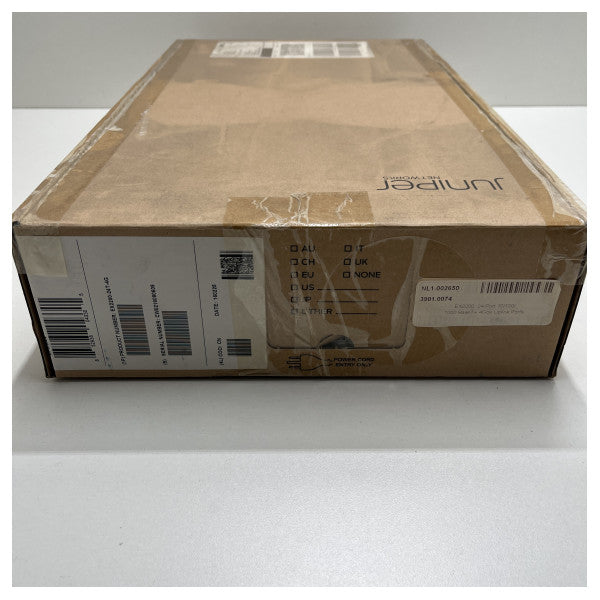 محول إيثرنت جونيبر EX2200 ذو 48 منفذ POE Ethernet من Juniper EX2200-24T-4G