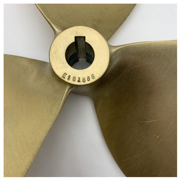 Vetus P3B bronzepropeller 3 blade 16 x 11 tommer højre 30 mm - P3B16X11R