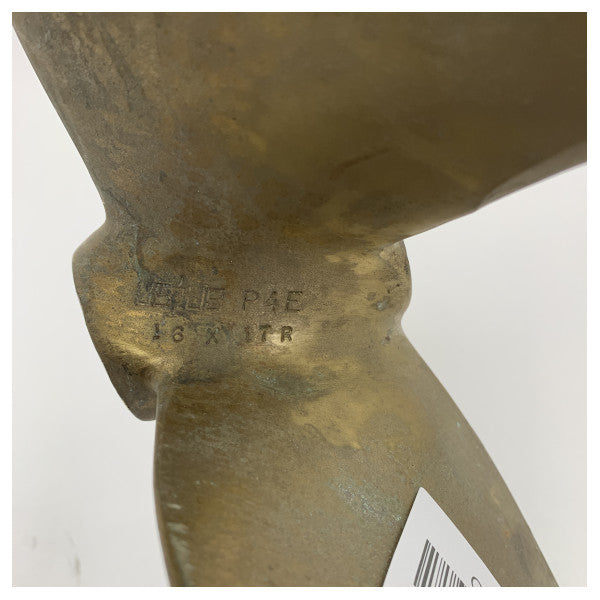 Vetus P4E16X17R 4ブレード 16 x 17インチプロペラ RH 30 mm