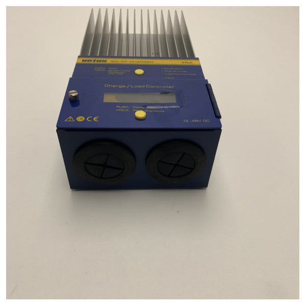 Слънчево зарядно устройство Vetus SL45 45A | блок за управление на товара 12 - 48V