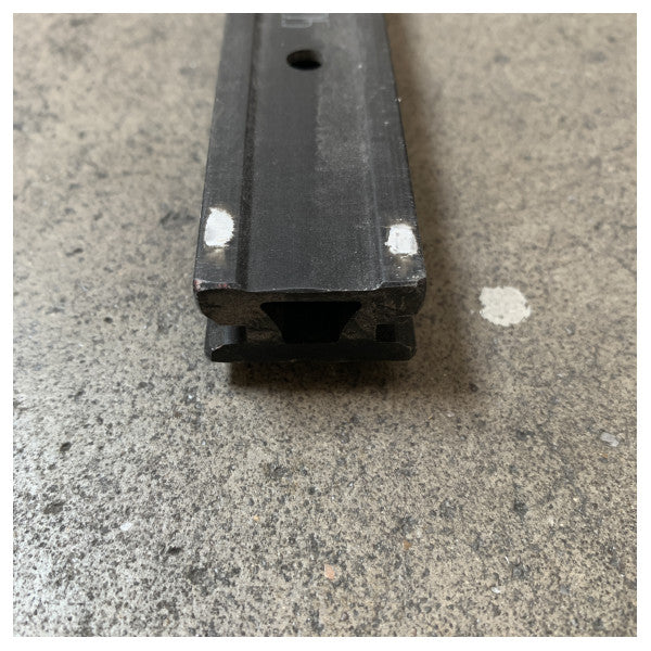 Selden Track 30 30 mm normal aluminium black track 2500 mm - 443-001-05