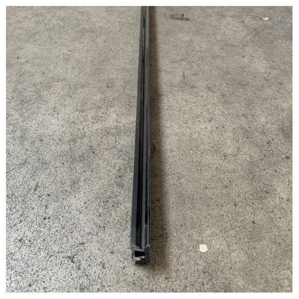 Selden Track 30 30 mm normal aluminium black track 2500 mm - 443-001-05