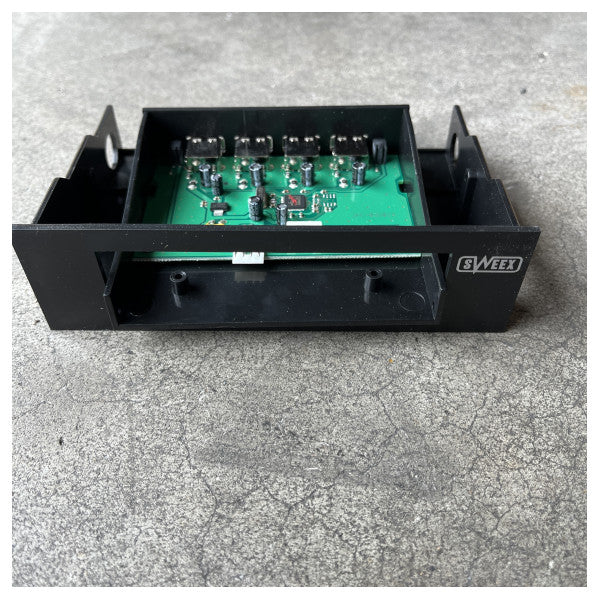 Sweex Internal 4-Port USB 2.0 Hub Black - Durable Marine-Grade USB Expansion for Boats and Maritime Electronics