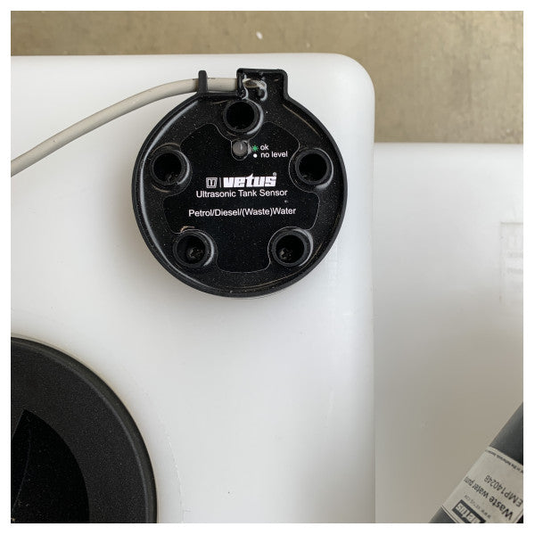 Vetus WWS12024B Système de réservoir d'eaux usées 120L avec pompe 24V et capteur