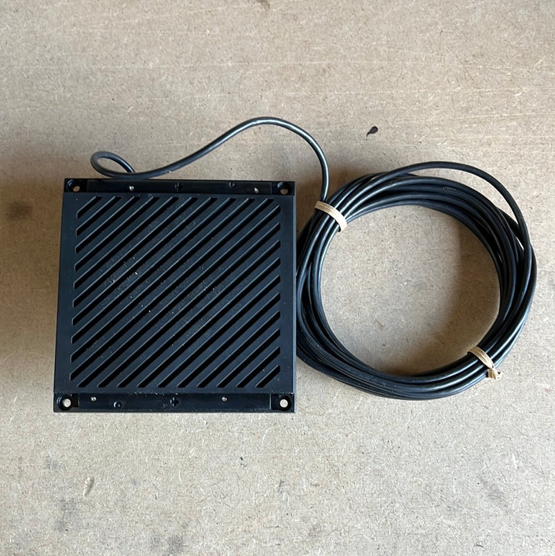 B&G SP100 wired speaker for V100 blackbox VHF - 000-15651-001