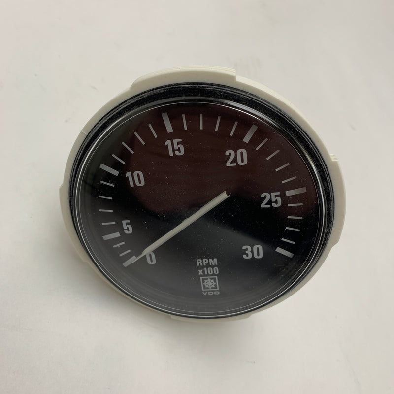 VDO N02040502 tachometer 3000 RPM 

This is a tachometer with the model number VDO N02040502, which displays a maximum of 3000 revolutions per minute (RPM).