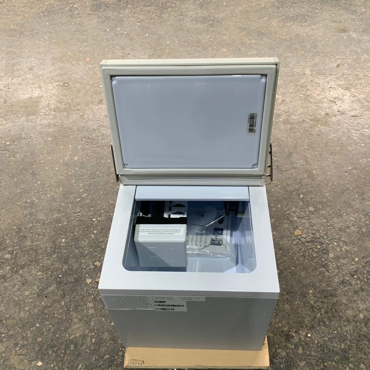 Isotherm BI29 White Integrierter IceMaker 115V 60 Hz 4 KG/Tag - IMWHITEBI29 