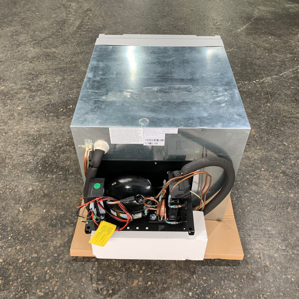 Isotherm DR100 100L Congelador de cajón Panel personalizado 12/24V - D100DNLCP13111 
