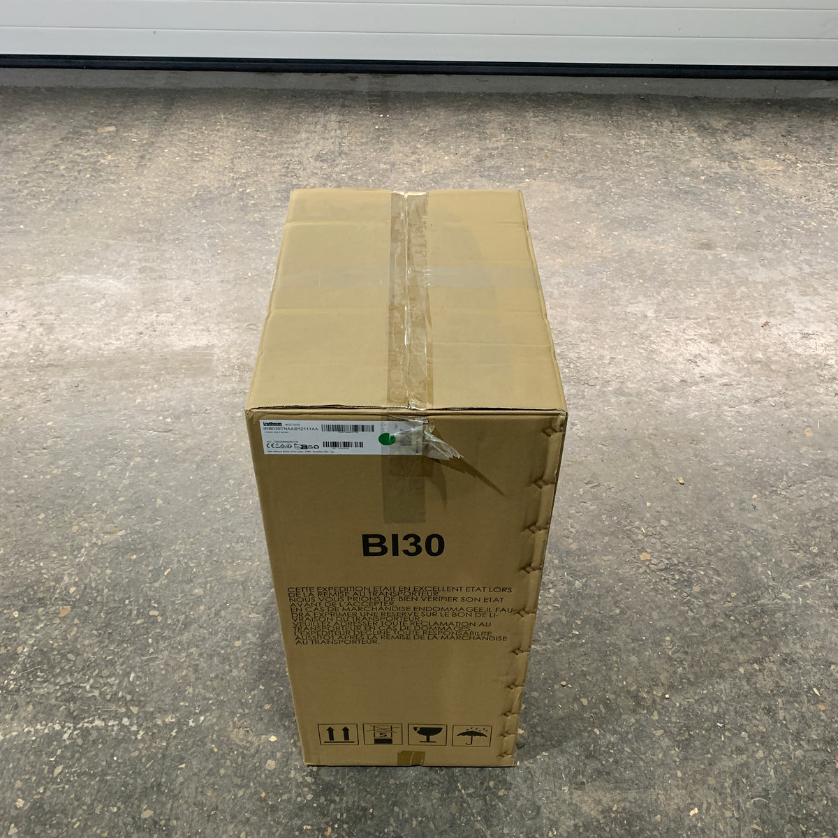 Isotherm BI30 30L indbygget maritimt køleskab 12/24V topbetjent - IRB030TNAAB12 