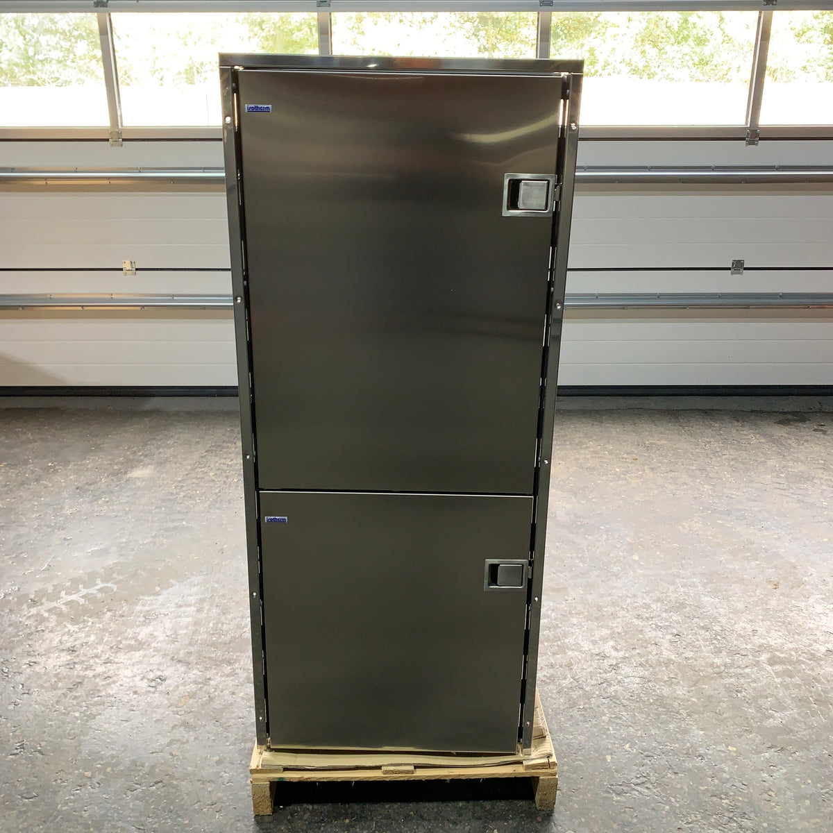 Frigorífico/congelador Isotherm CR195 com compressor em aço inoxidável 195L 12/24V 