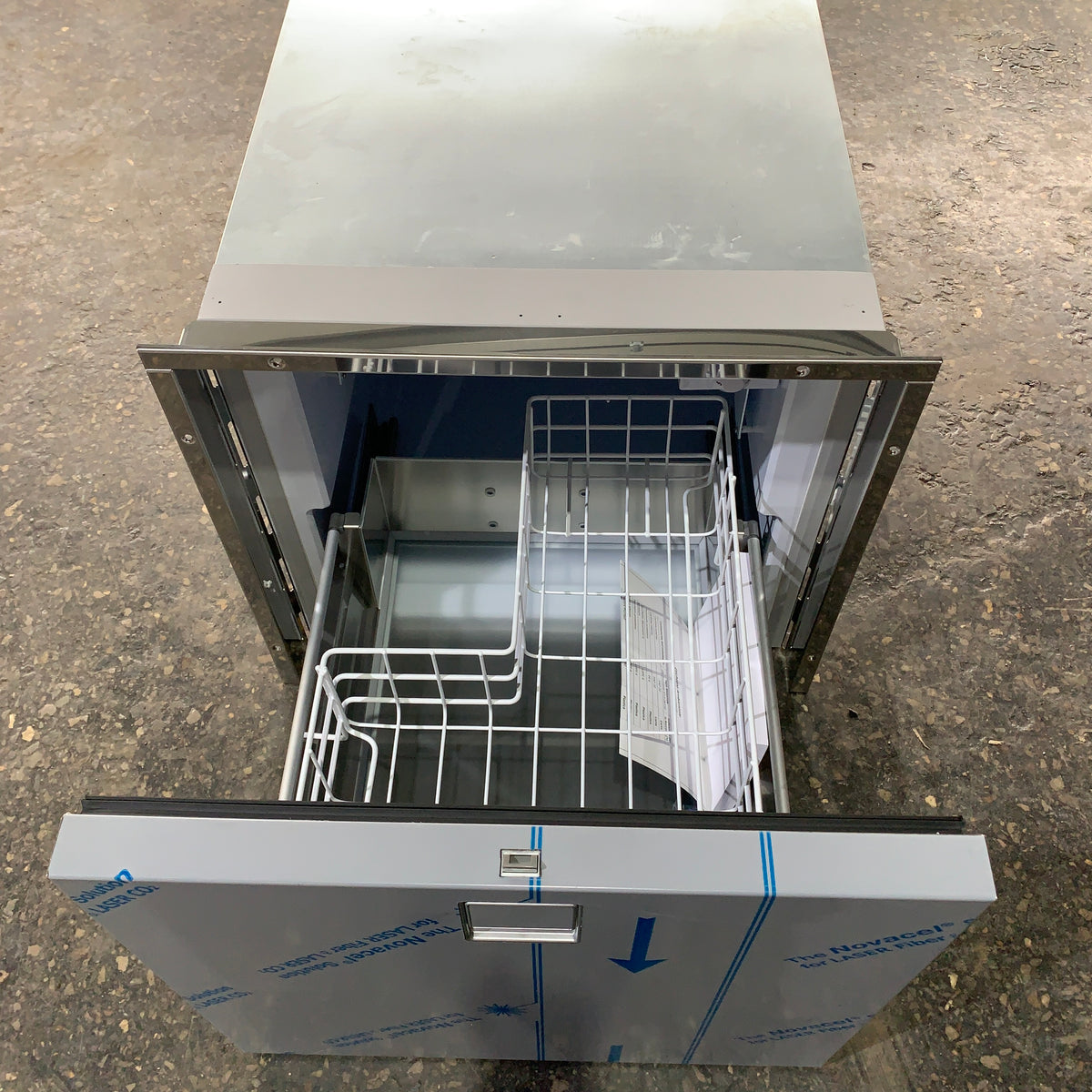 Isotherm DR100 Congelador de gaveta com compressor e refrigeração 100L 12/24V - D100DNEIT13111 