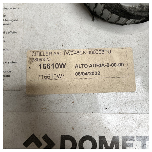 Used Dometic TWCX48 48.000 BTU chiller unit - 921052715