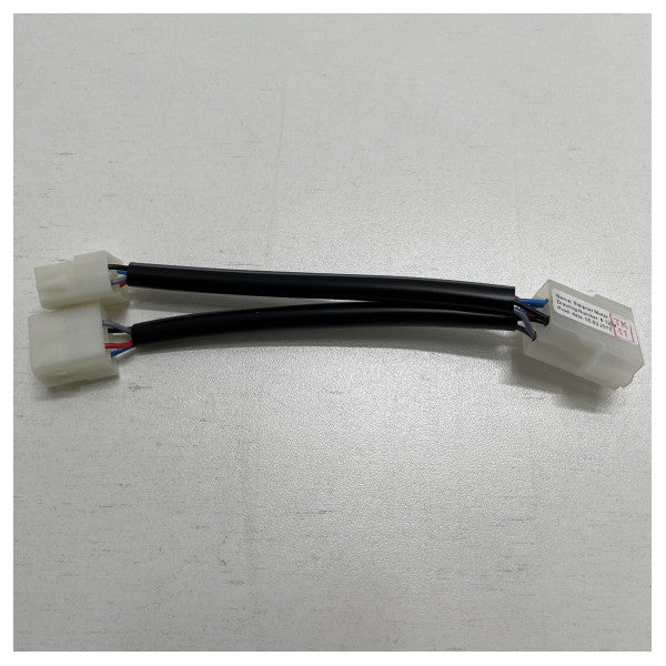 Side Power Y-split connector cable - 6 1274