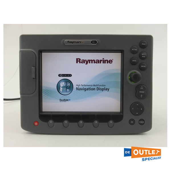 Raymarine E80 8インチ多機能チャートプロッター 中古 - E02011