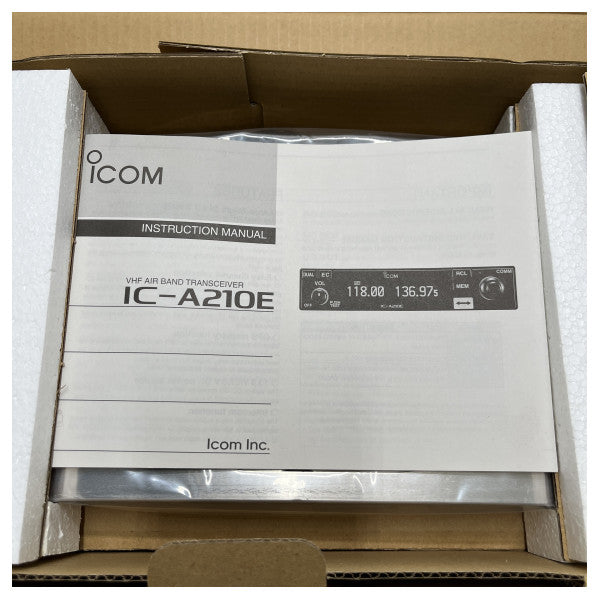 ICOM Airband VHF Transceiver base station A210E