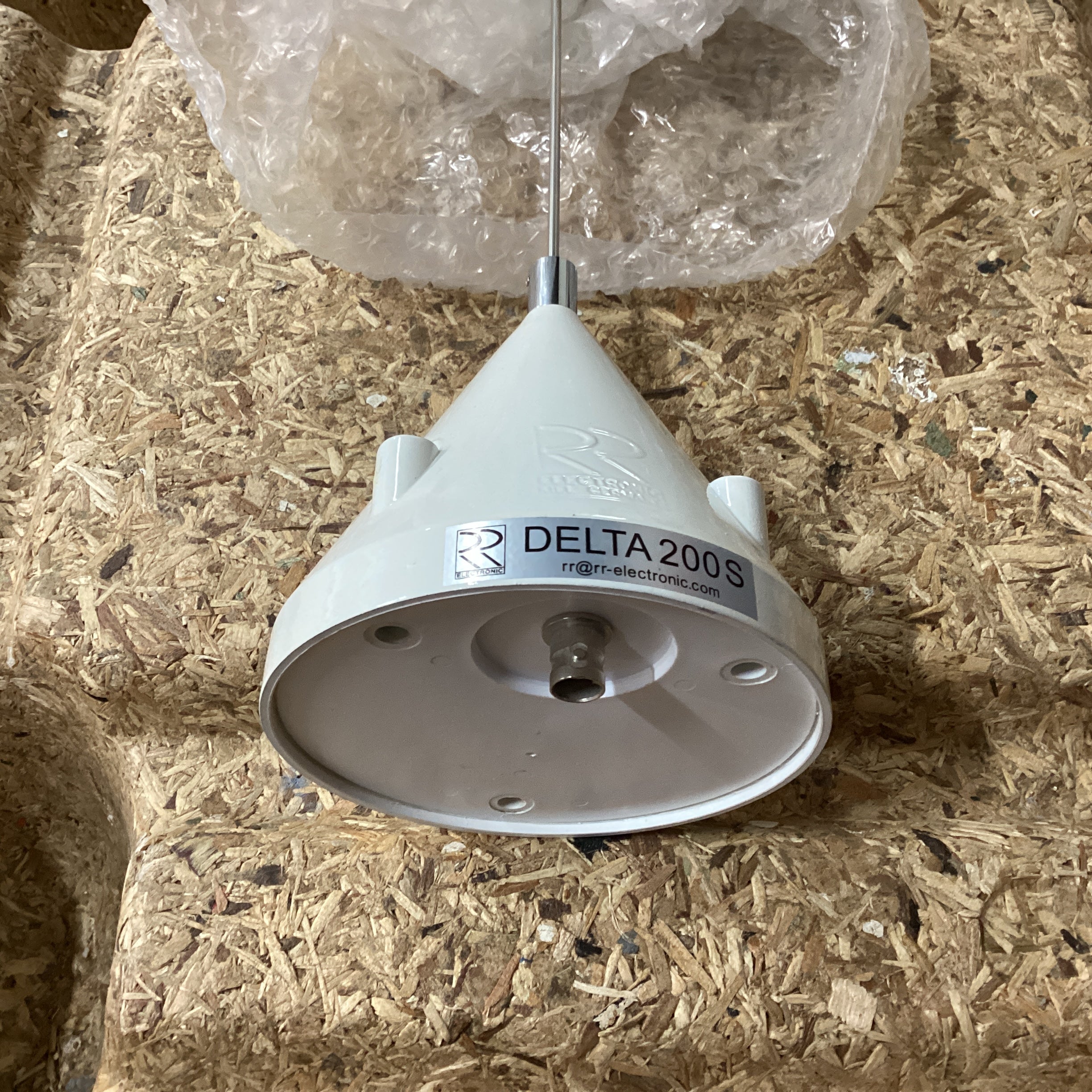 RR Electronics Delta 200S antenna