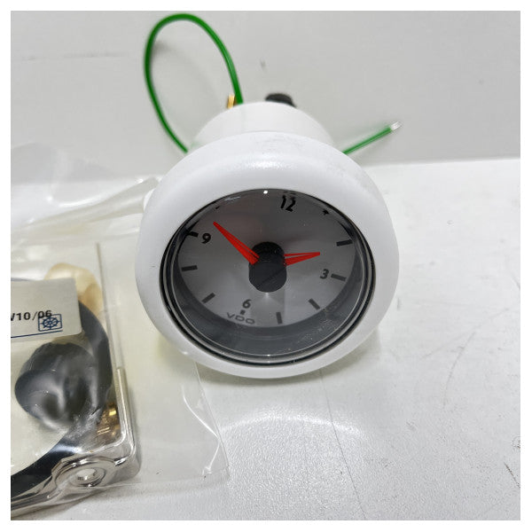 VDO ocean line 12-24V quarz часовник бял - N 03 270 602