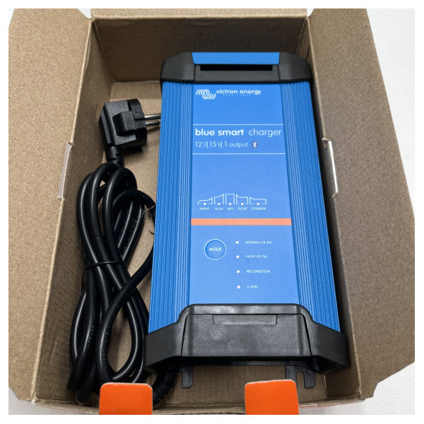 Victron Blue Smart IP22 batterioplader | oplader 12V/15A - VIBPC121542002