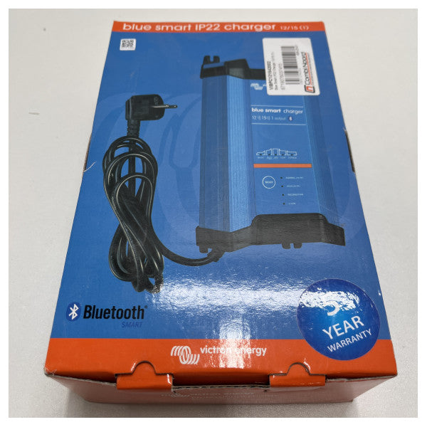 Victron Blue Smart IP22 バッテリーチャージャー｜充電器 12V/15A - VIBPC121542002